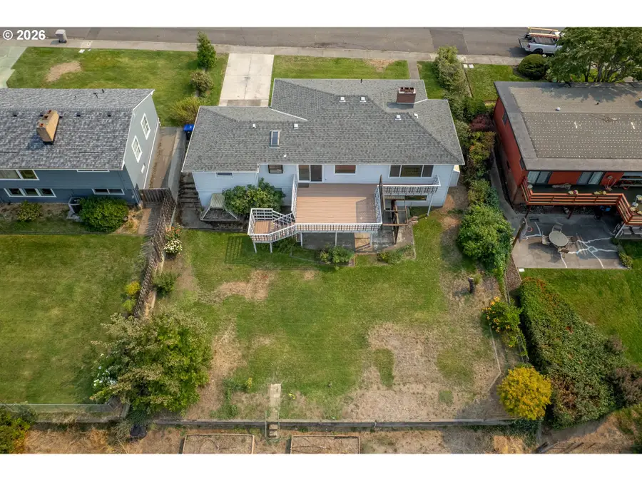 321 W 21st St, The Dalles, OR 97058 - #2