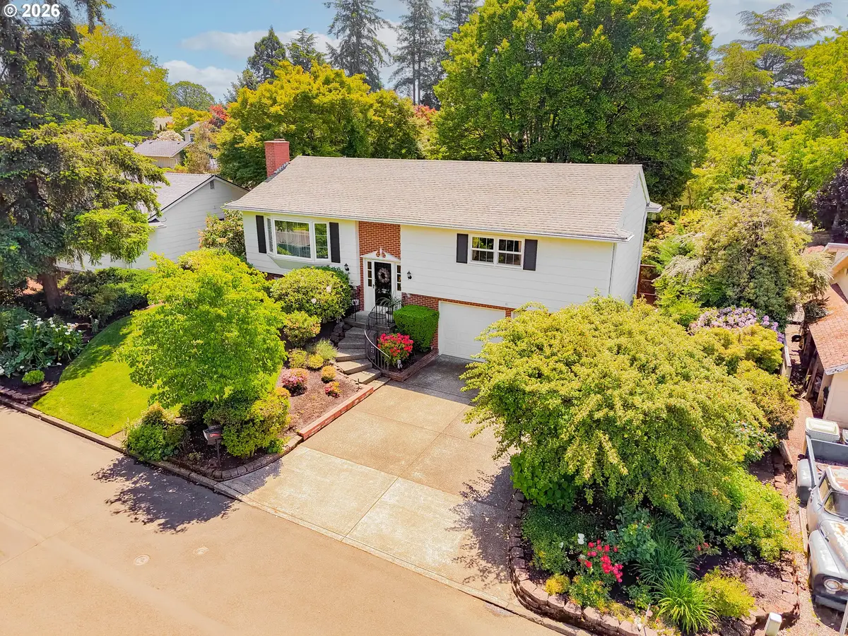 13490 NW Pettygrove St, Portland, OR 97229 - #1