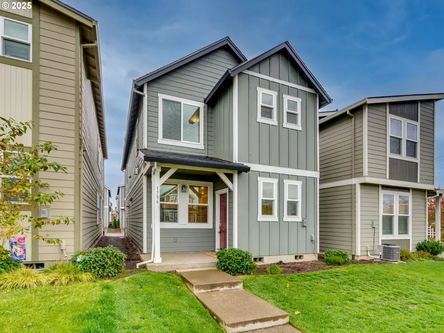 1786 NW Landon St, McMinnville, OR 97128 - Image #2