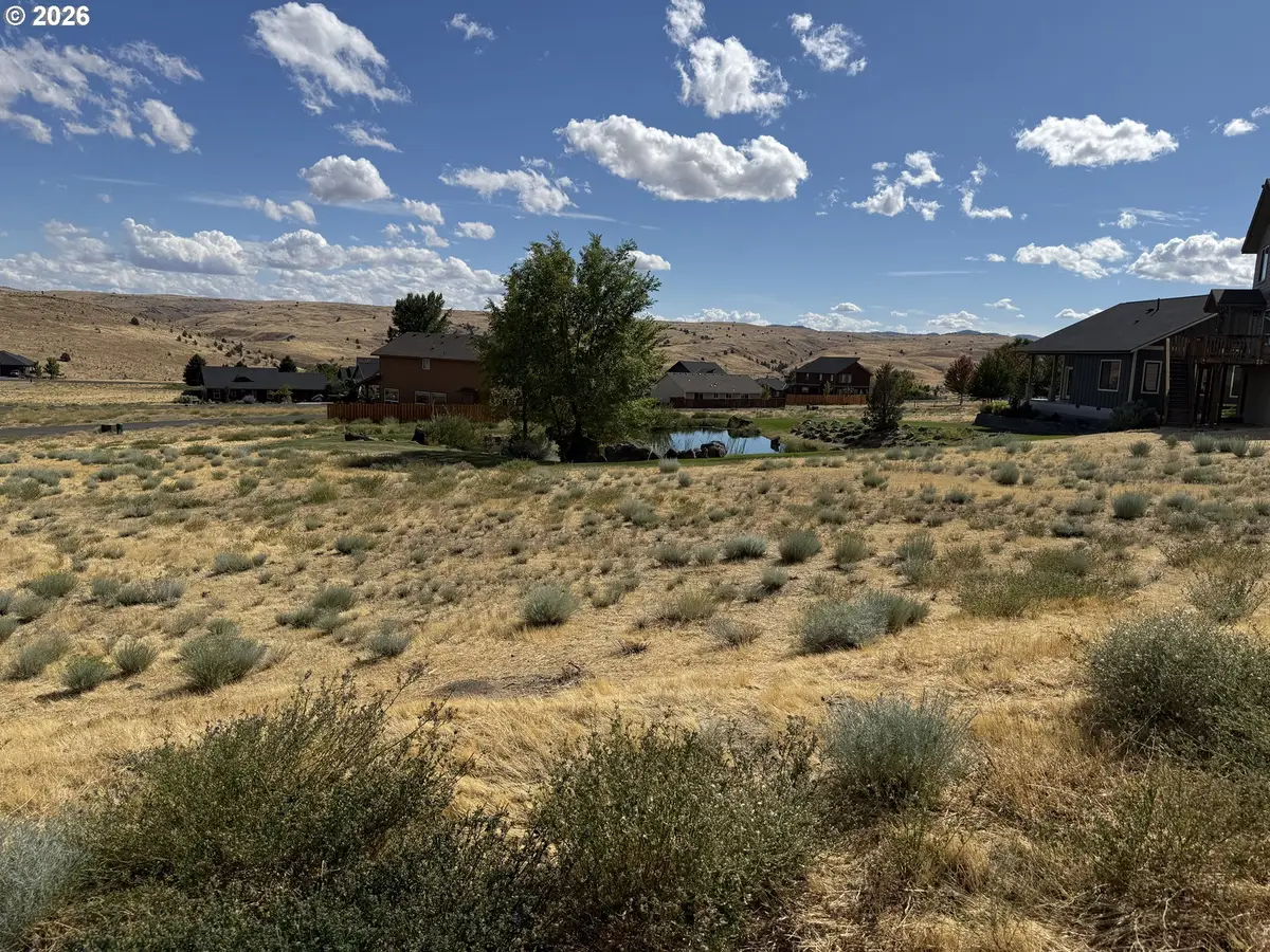 401 Little Lake Rd, Maupin, OR 97037 - #1