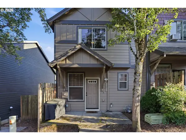 38528 Galway St, Sandy, OR 97055