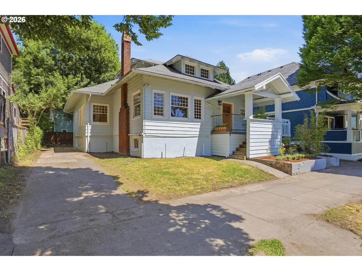 2249 E Burnside St, Portland, OR 97214 - #1