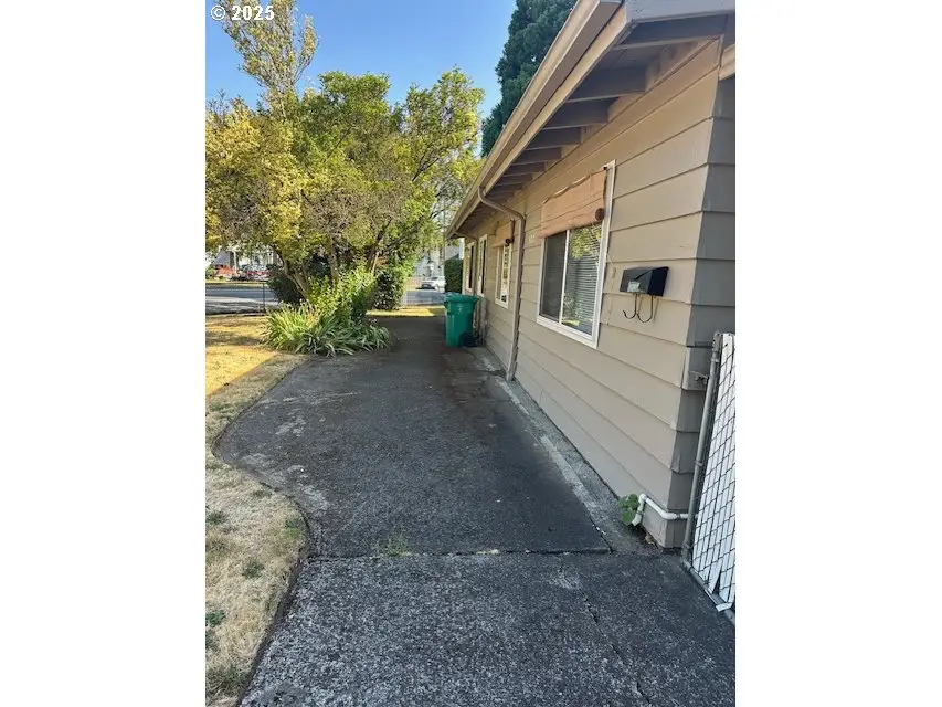 9212 N Saint Louis Ave, Portland, OR 97203 - #2
