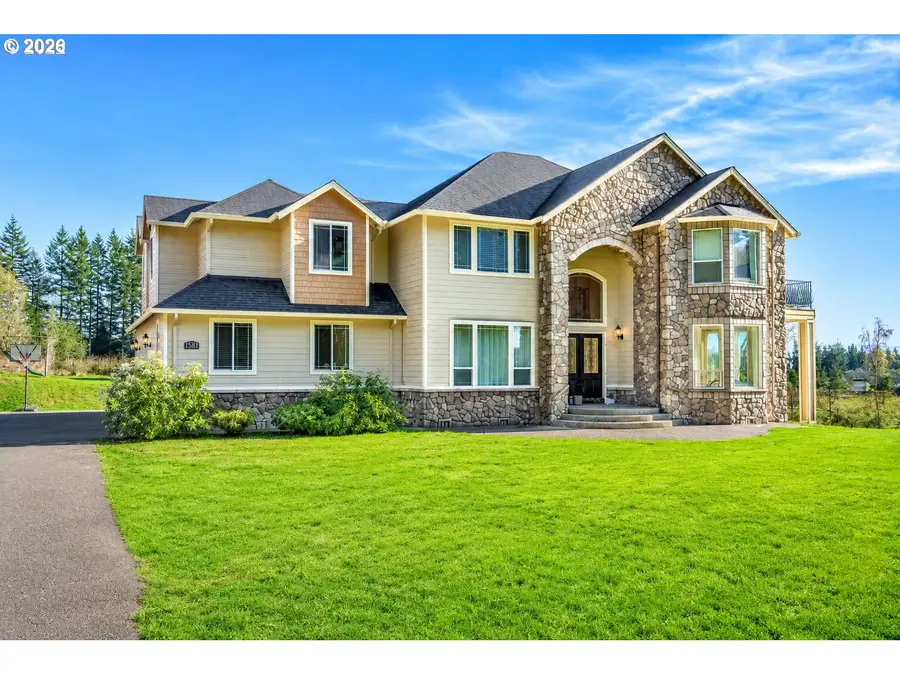 381 Panda Rd, Washougal, WA 98671 - #2