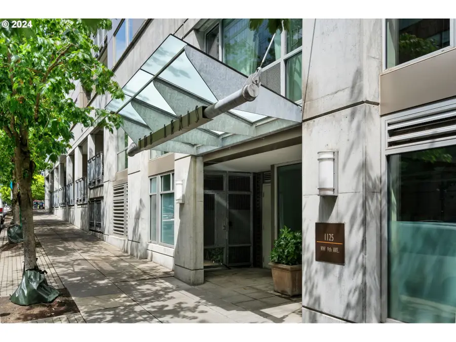 1125 NW 9th Ave, Portland, OR 97209 - #2