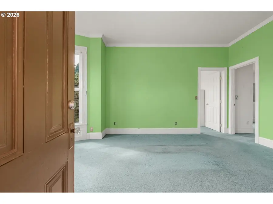 482 S 4th St, Independence, OR 97351 - #3