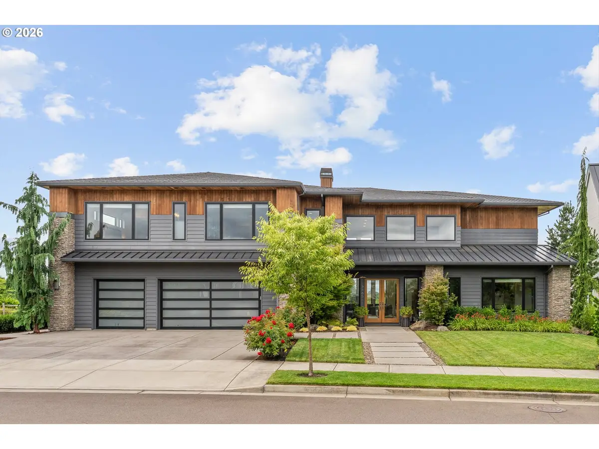 5665 SE Corsica St, Hillsboro, OR 97123 - #1