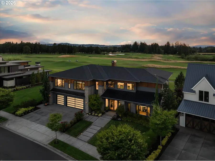 5665 SE Corsica St, Hillsboro, OR 97123 - #2
