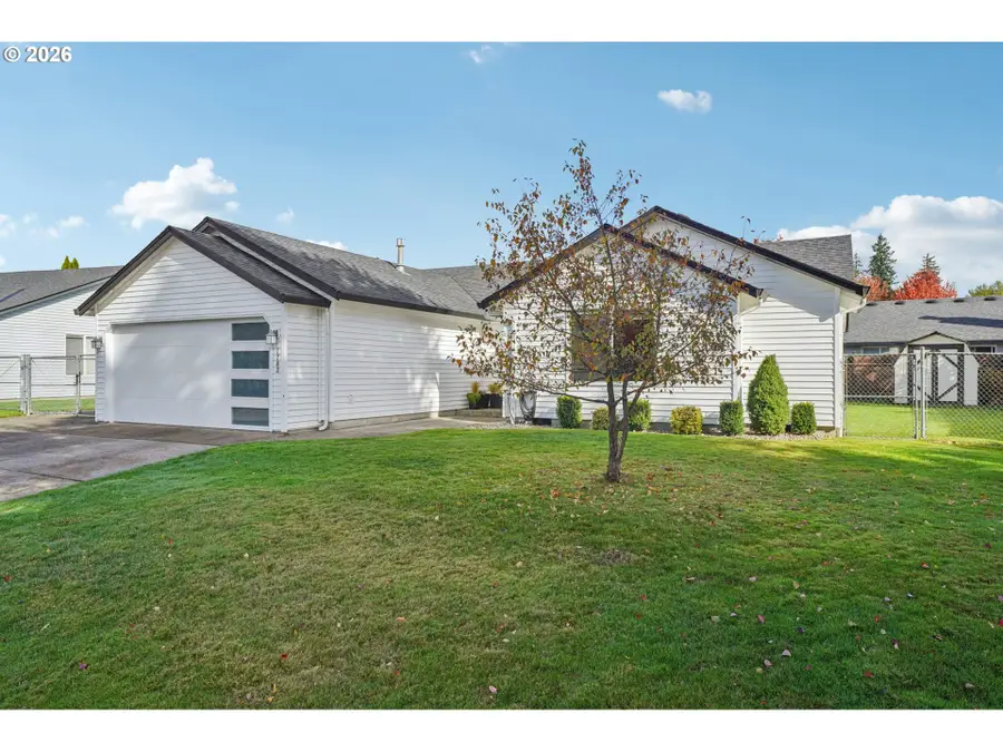 1703 SW 2nd Ave, Battle Ground, WA 98604 - #2