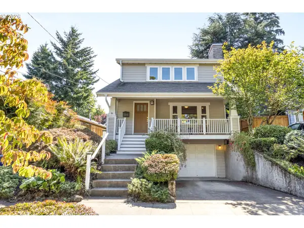 3136 SE Brooklyn St, Portland, OR 97202