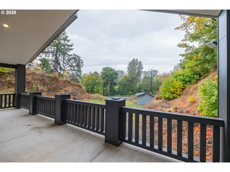 33005 Berlin Rd, Lebanon, OR 97355 - #2