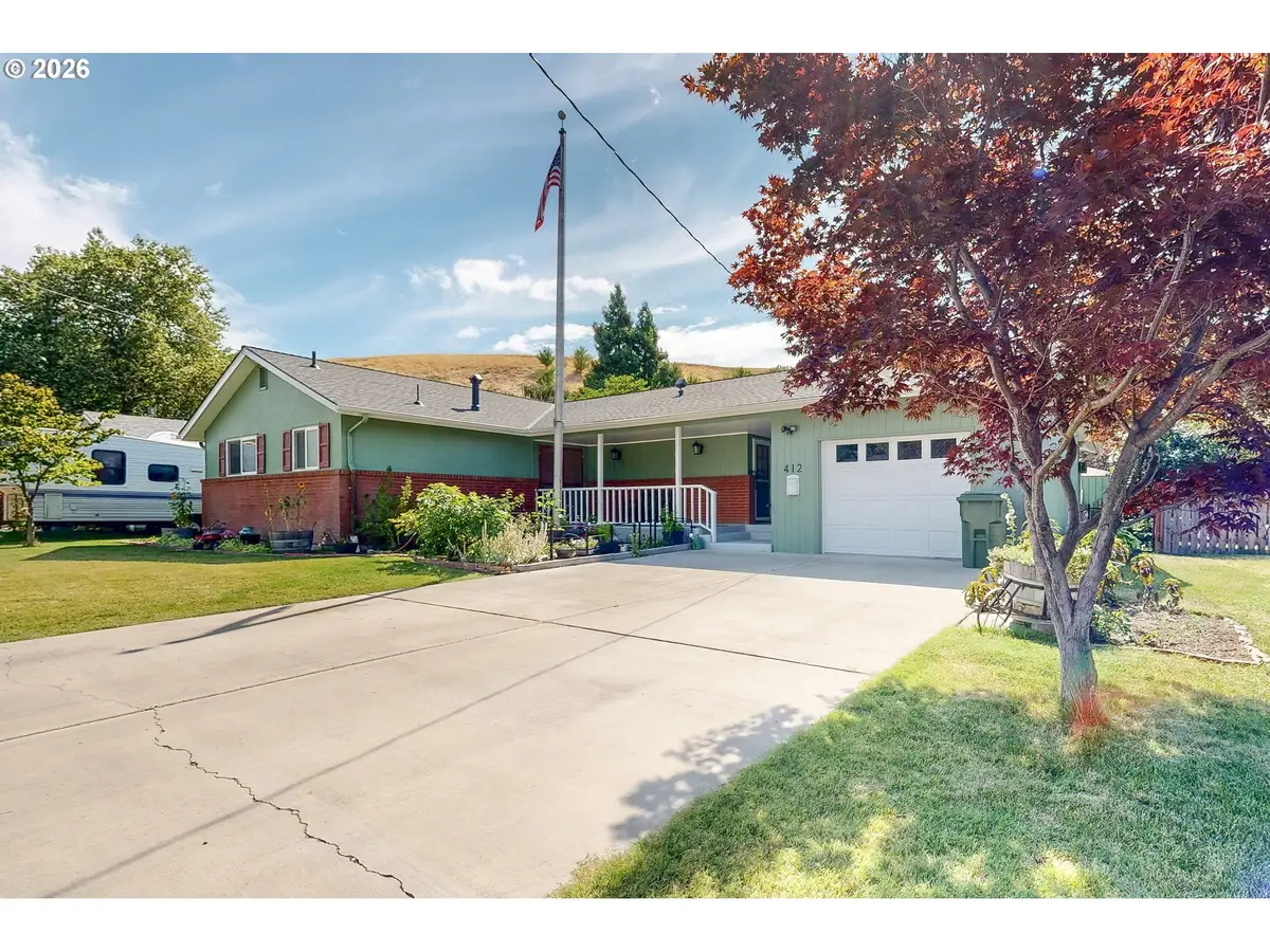412 Parkview St, Milton Freewater, OR 97862 - #1