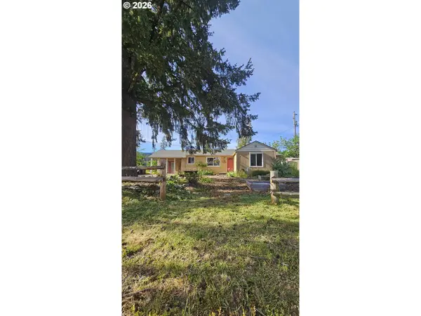 47705 Bain St, Oakridge, OR 97463
