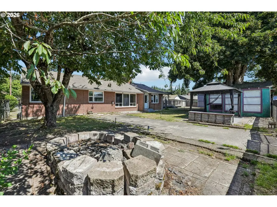2219 Ocean Beach Hwy, Longview, WA 98632 - #3