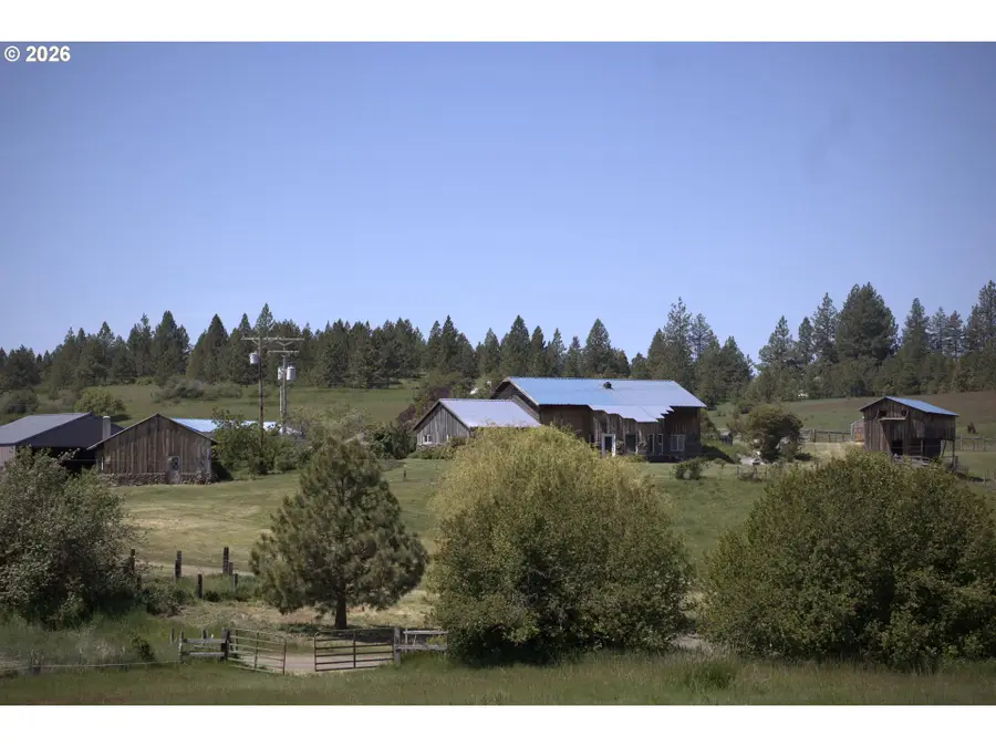 55821 Wildhorse Rd, Weston, OR 97886 - #3