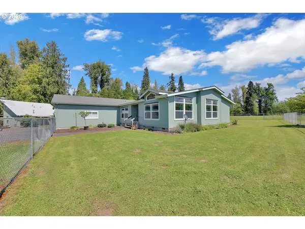 38277 Wheeler Rd, Dexter, OR 97431