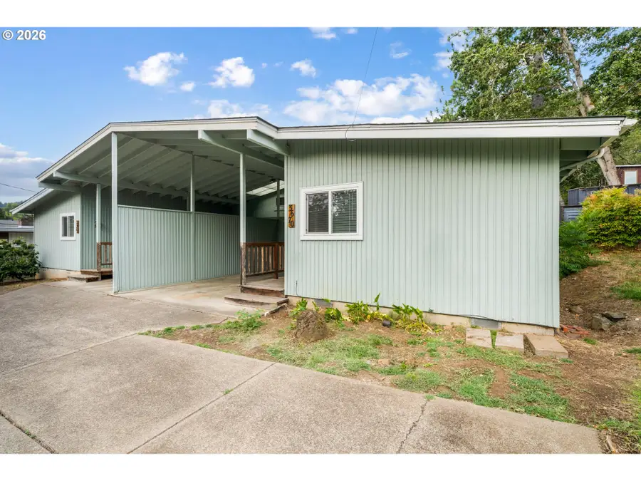 3670 Willamette St, Eugene, OR 97405 - #2