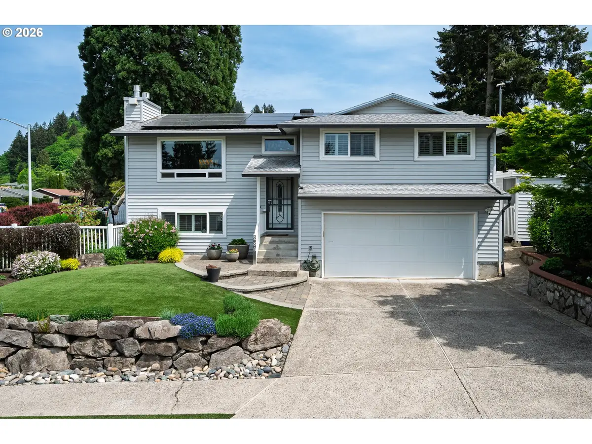 286 NW Linneman Ave, Gresham, OR 97030 - #1