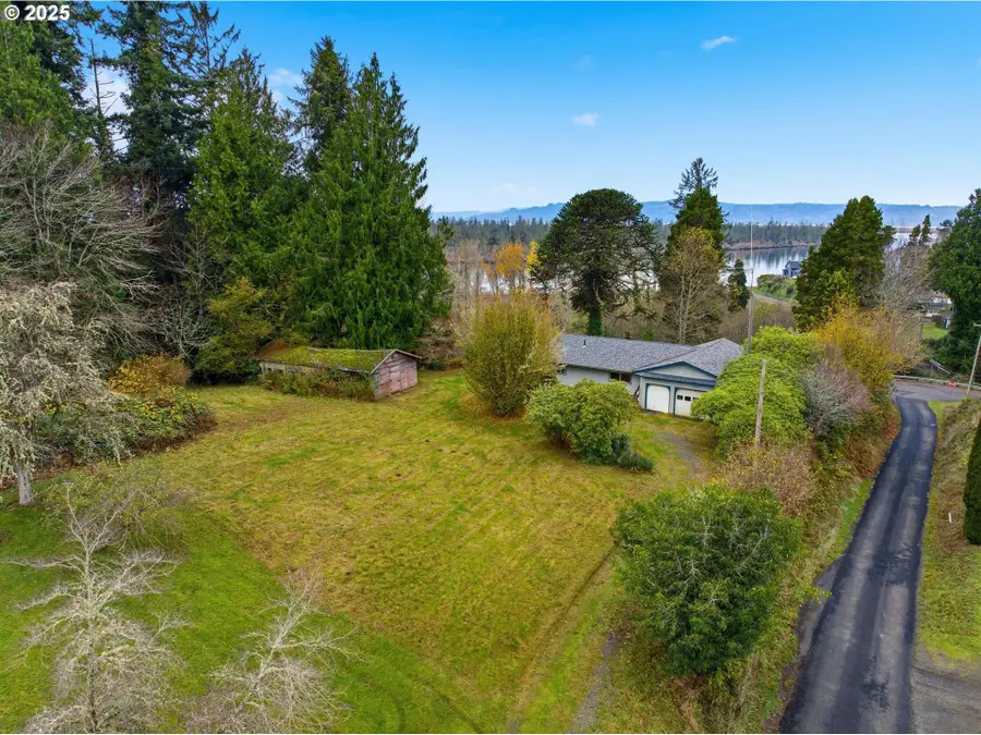 93270 Knappa Platt Rd, Astoria, OR 97103 - Image #3