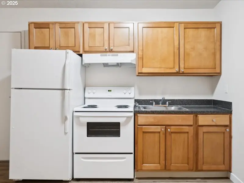 10 S Porter St, Portland, OR 97201 - Image #3