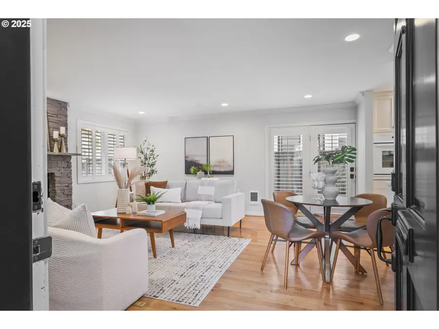 343 5th St #1, Lake Oswego, OR 97034 - Image #2