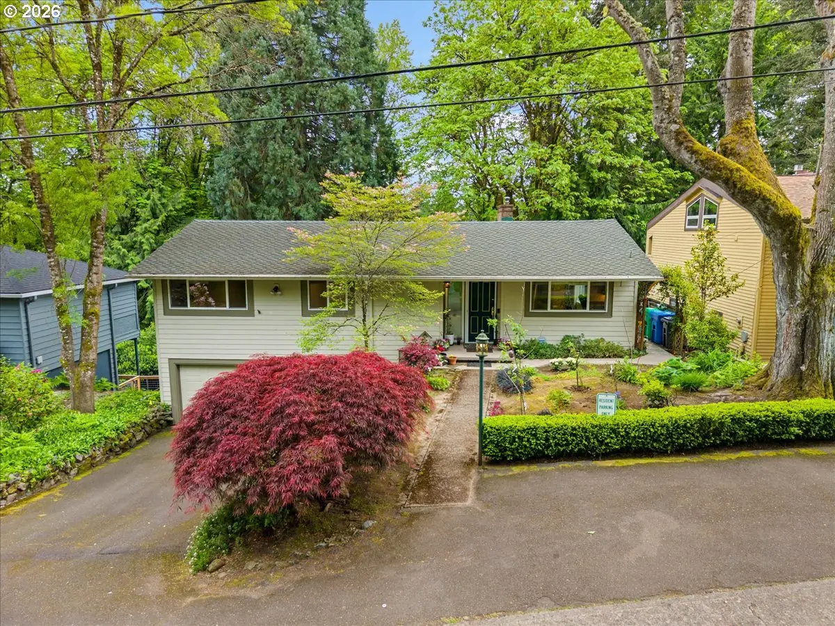 934 SW Cheltenham St, Portland, OR 97239 - #1