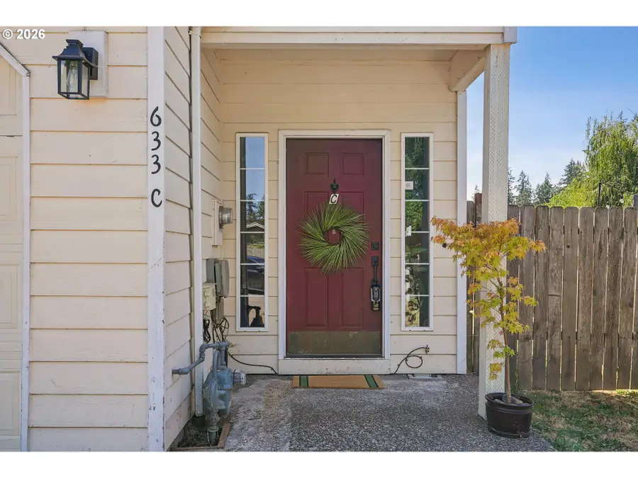 633 N Grant St #C, Newberg, OR 97132 - #3