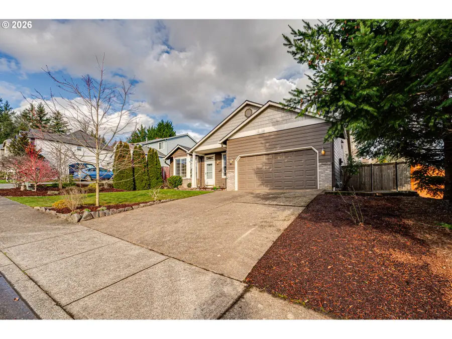 624 51st St, Washougal, WA 98671 - #2