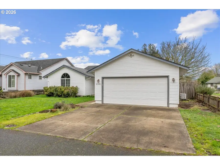 2931 Hollywood Dr Ne, Salem, OR 97305 - #2