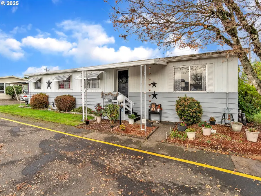2902 E 2nd St #98, Newberg, OR 97132 - Image #3