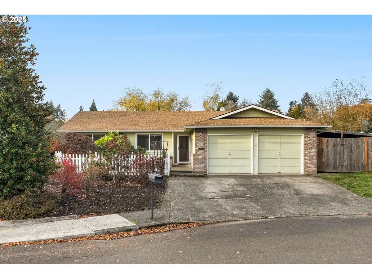 19055 SW Butternut St, Beaverton, OR 97078 - Image #1