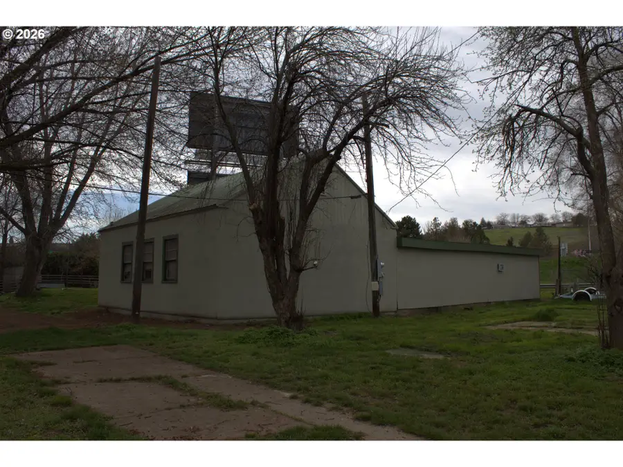 316 SW 22nd St, Pendleton, OR 97801 - #2