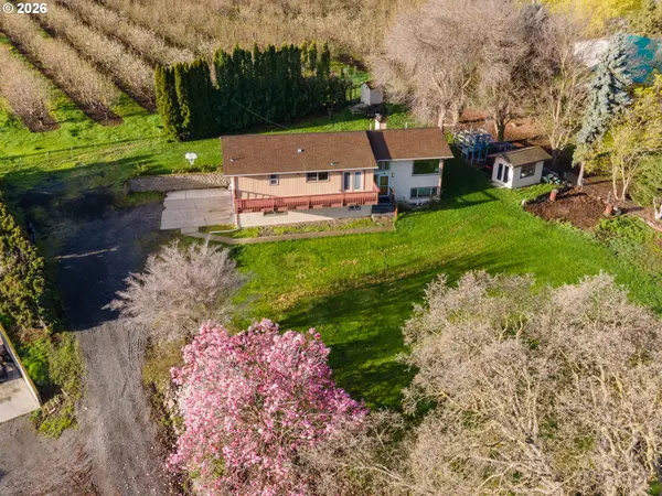 3302 Old Dufur Rd, TheDalles, OR 97058