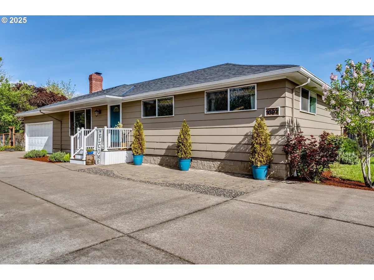 1697 Elanco Ave, Eugene, OR 97408 - Image #1