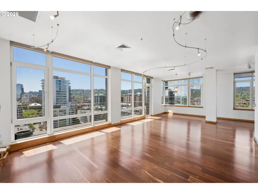 1255 NW 9th Ave #1306, Portland, OR 97209 - #3