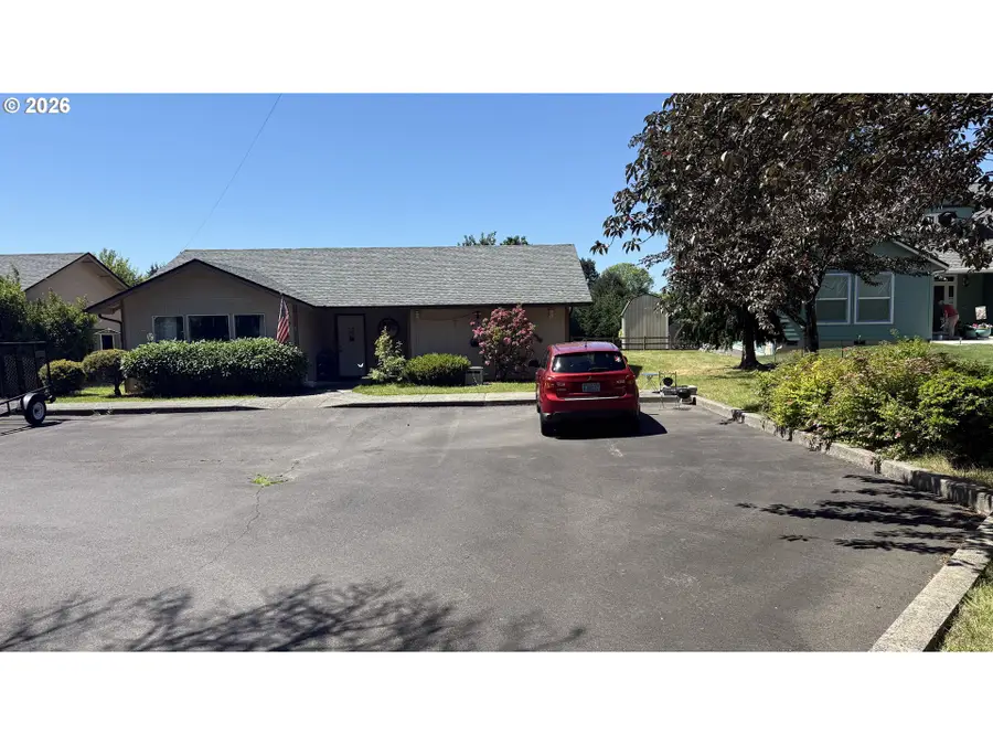 3205 Pacific Way, Longview, WA 98632 - #3