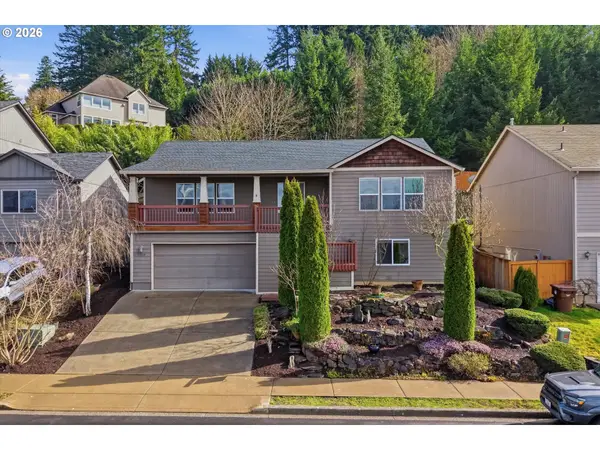 3130 NW Pacific Rim Dr, Camas, WA 98607