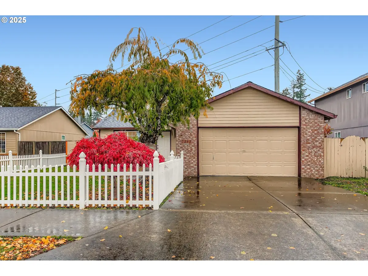 7293 SE Borwick St, Hillsboro, OR 97123 - Image #1