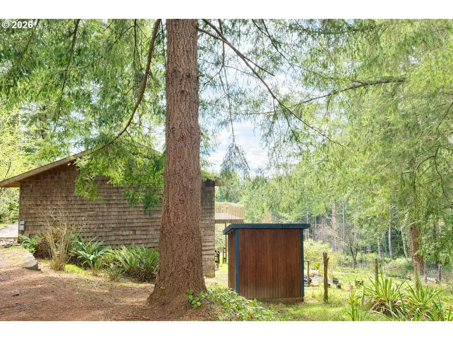 95950 Sundown Dr, Brookings, OR 97415 - #2