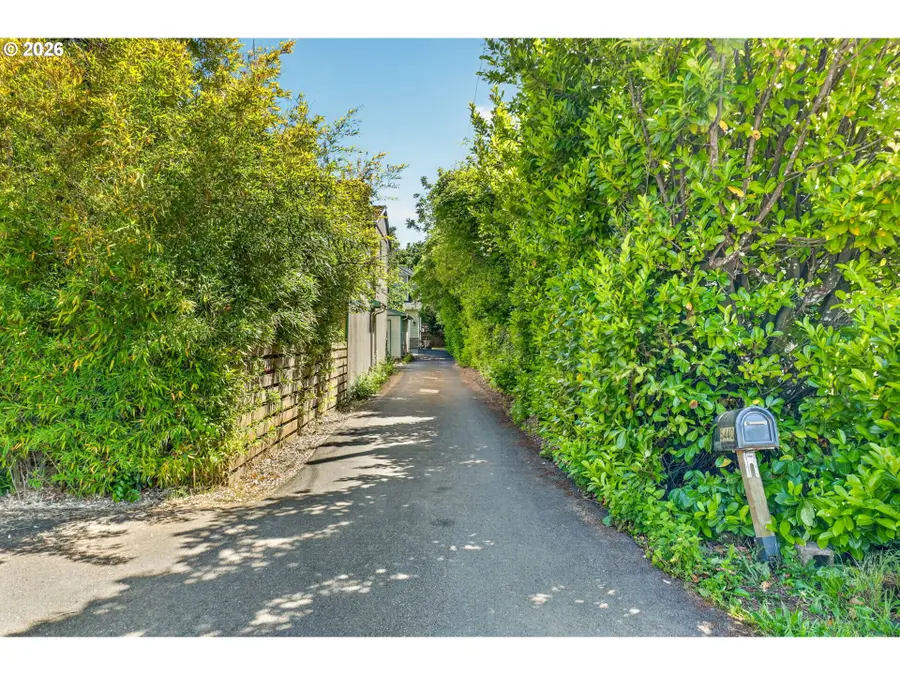 5440 SE Ogden St, Portland, OR 97206 - #3