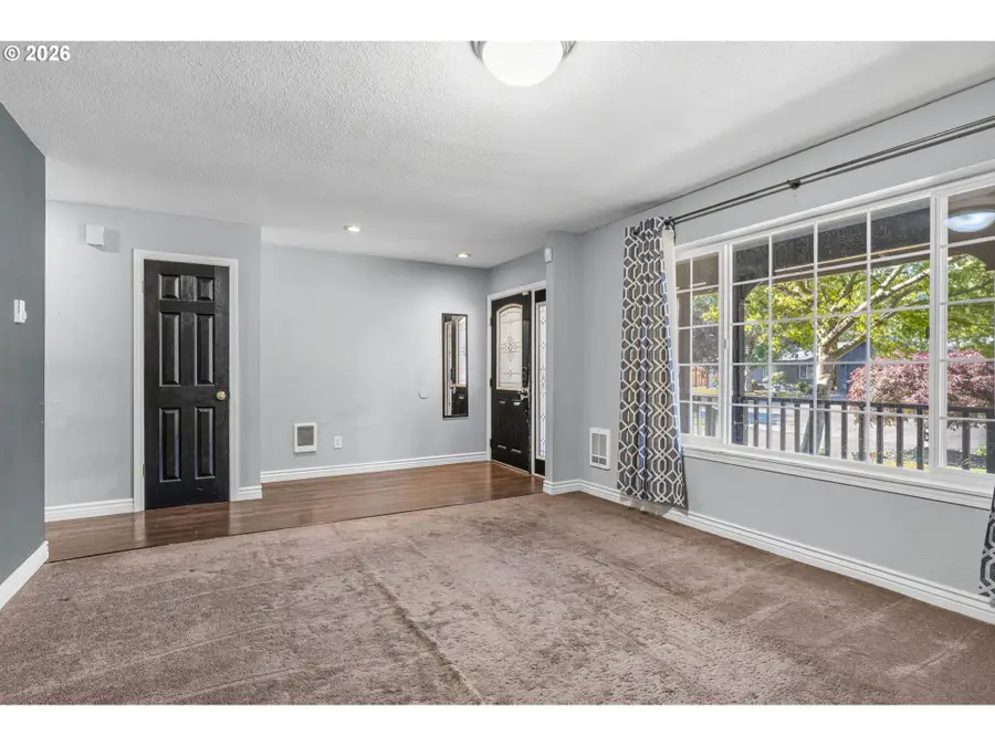 2326 Wren Dr, Longview, WA 98632 - #3