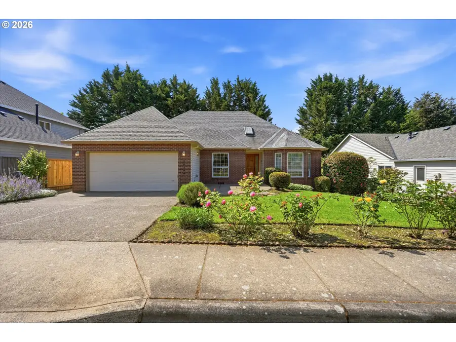 15294 SW Highpoint Dr, Sherwood, OR 97140 - #2