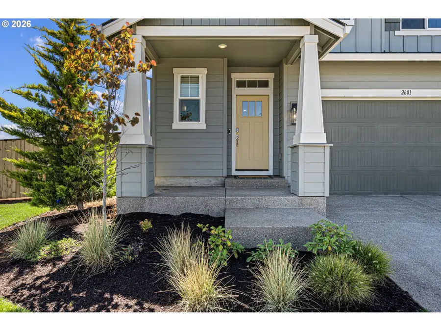 2601 W 13th Pl, Junction City, OR 97448 - #3