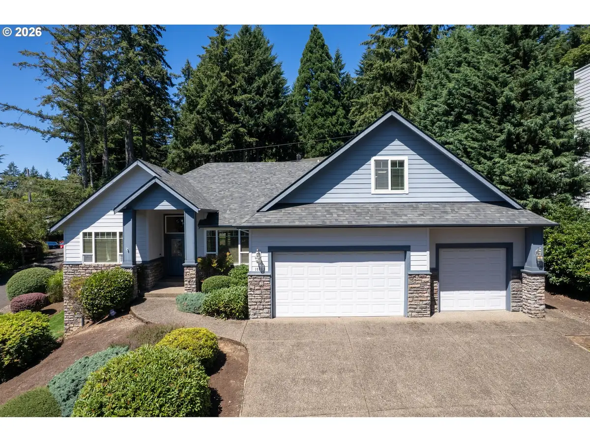 10523 SE Charlotte Dr, Happy Valley, OR 97086 - #1