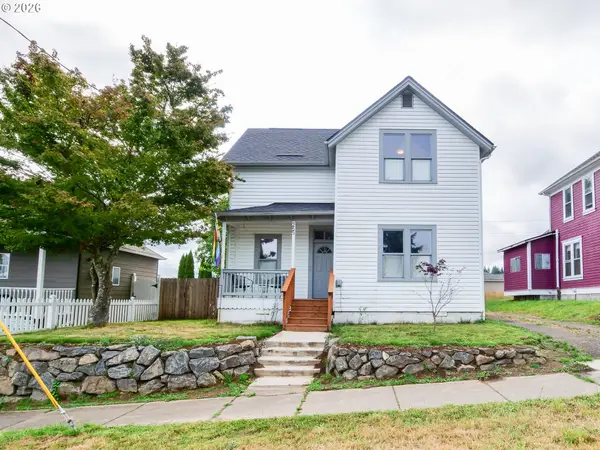 265 Bryant St, Clatskanie, OR 97016