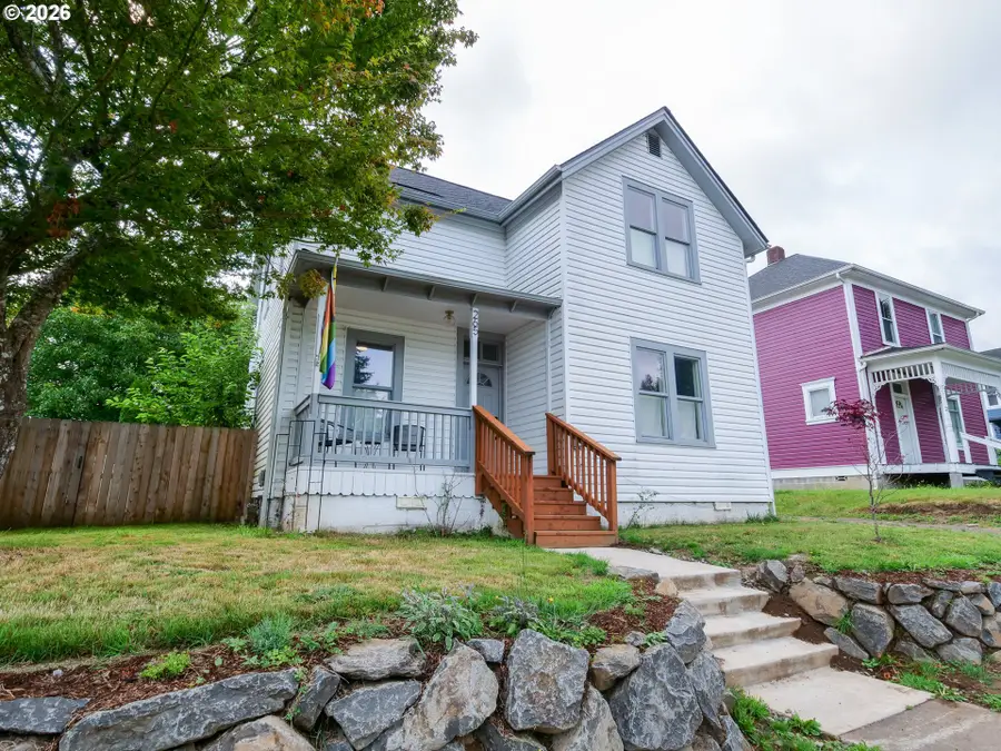 265 Bryant St, Clatskanie, OR 97016 - #2