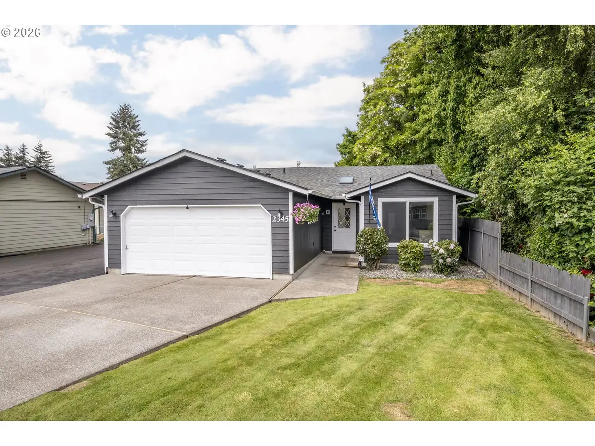 2345 50th Ave, Longview, WA 98632 - #1