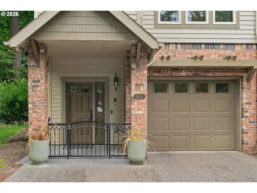 5079 W Sunset Dr, Lake Oswego, OR 97035 - #2