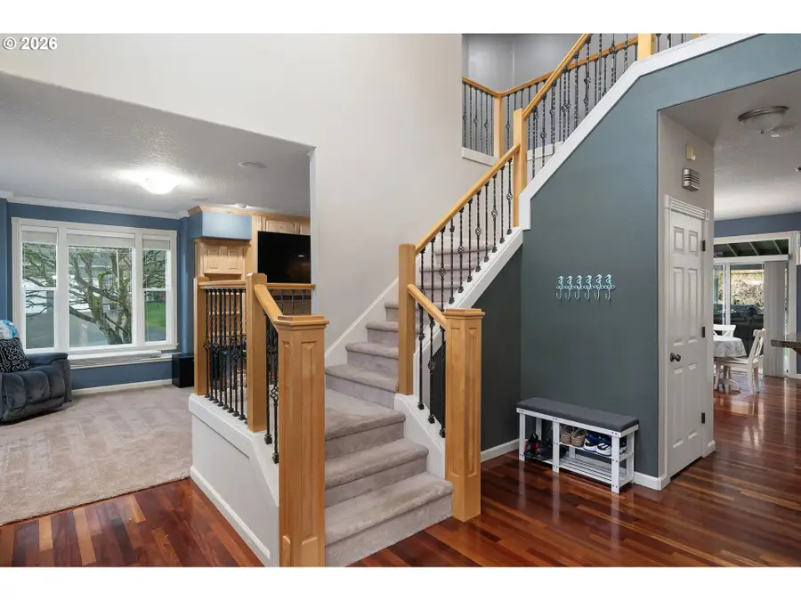 16110 Trail Dr, Oregon City, OR 97045 - #2