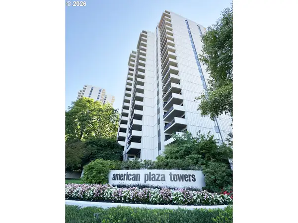 2221 SW 1st Ave #823, Portland, OR 97201